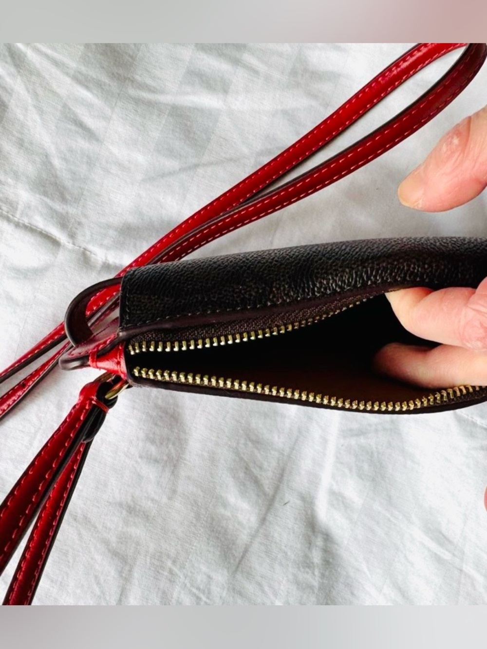 Coach Brown And Red Phone Holder Wallet Bag With Strap And Signature Logo - Picture 6 of 6